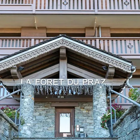 Апартаменты La Foret Du Praz 501 *